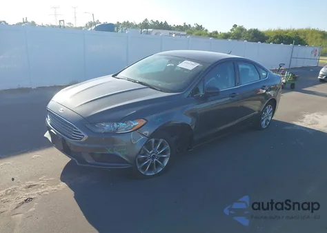 2017 Ford Fusion Se z USA, uszkodzony, nr VIN 3FA6P0H70HR163255